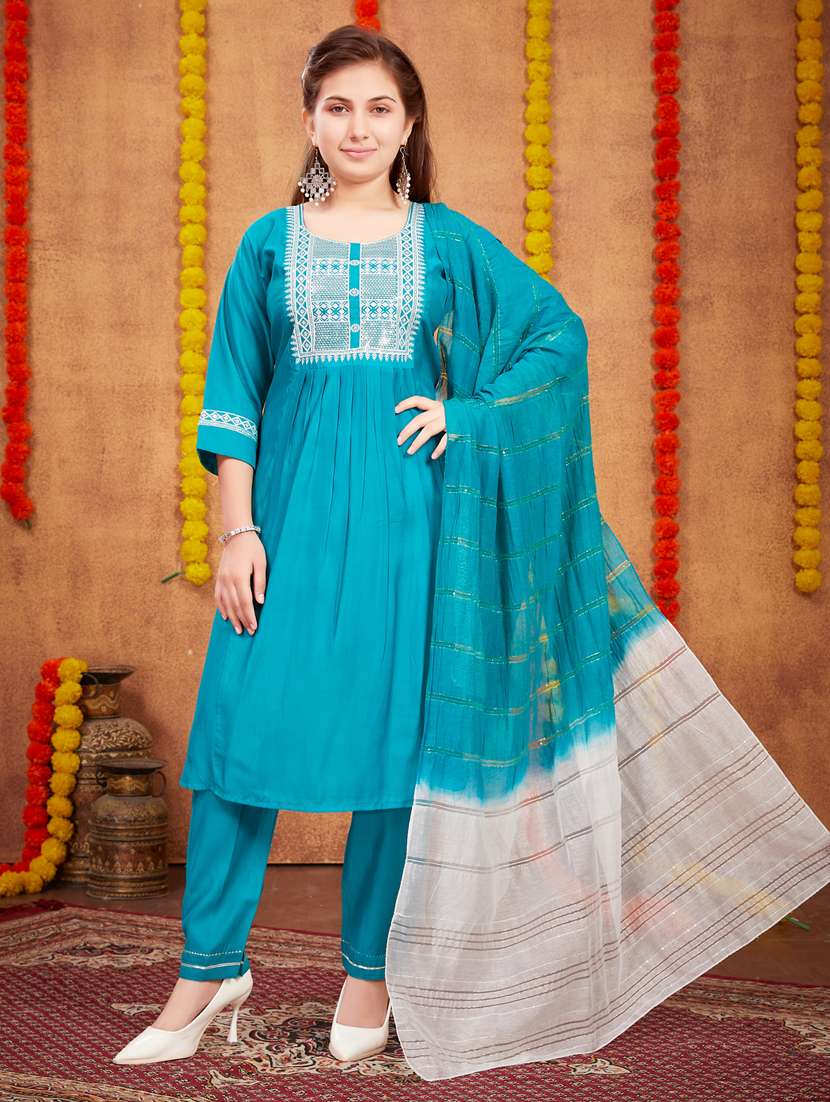 girls embellished neck suit set