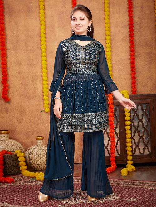 girls top and bottom ethnic wear sets - 21349151 - Standard Image - 0