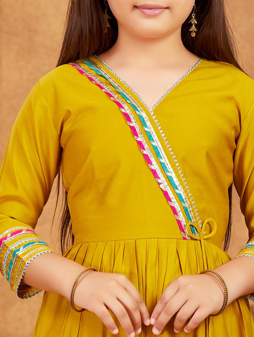 girls top and bottom ethnic wear sets - 21349169 - Standard Image - 4
