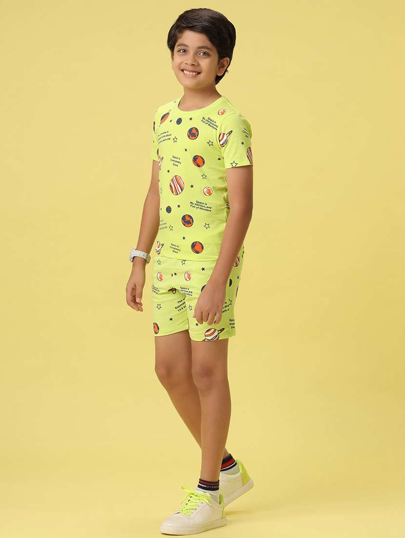 boys printed shorts set - 21349451 -  Standard Image - 1