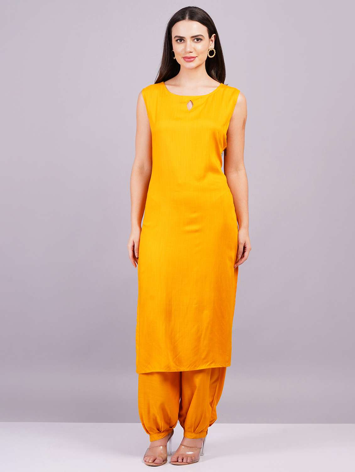 women solid sleeveless kurta salwar set