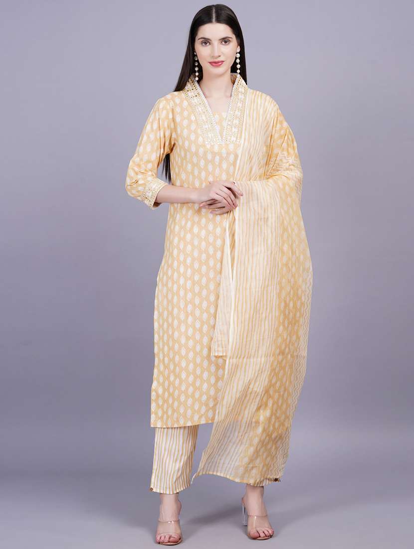 women three quarter sleeve kurta pant with dupatta set