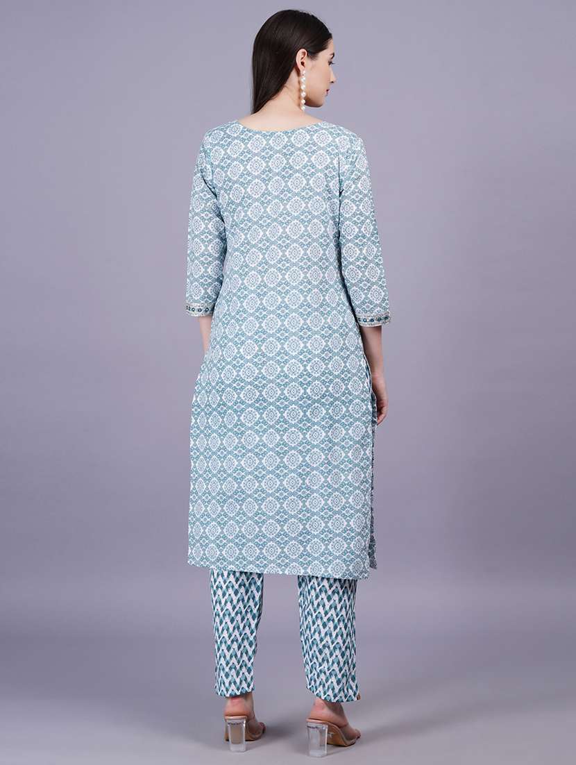 women printed kurta pant with dupatta set - 21350573 -  Standard Image - 4