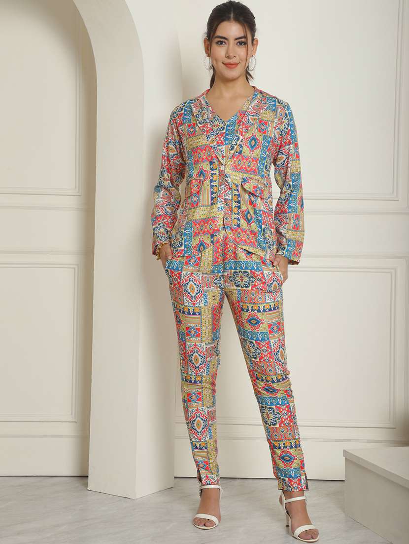 women printed bottom and coat co-ord set