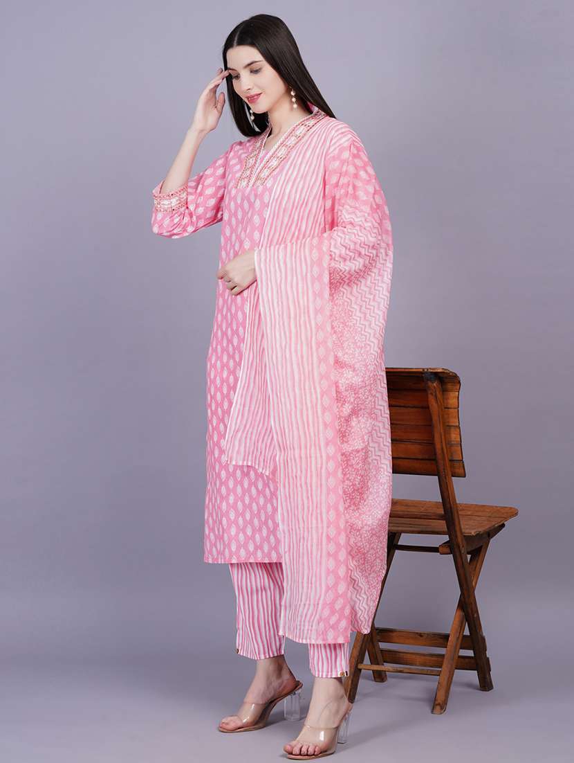 women three quarter sleeve kurta pant with dupatta set - 21350603 - Standard Image - 6