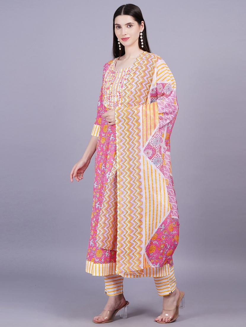 women three quarter sleeve kurta pant with dupatta set - 21350609 - Standard Image - 1