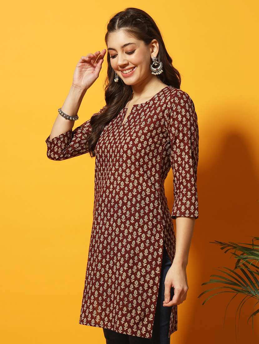 women printed notch neck short kurti - 21351149 - Zoom Image - 0
