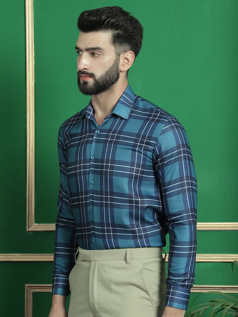 men long sleeves formal shirts - 21351962 -  Standard Image - 1