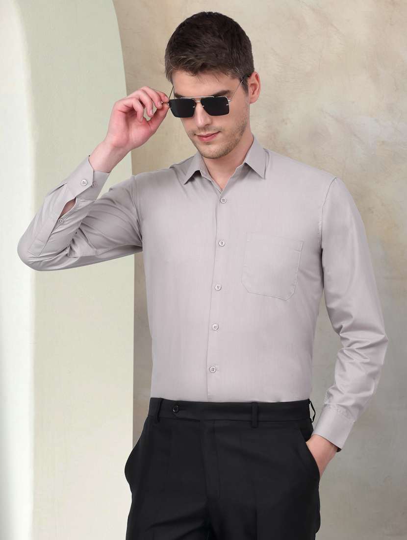 men long sleeves formal shirts - 21351973 -  Standard Image - 1