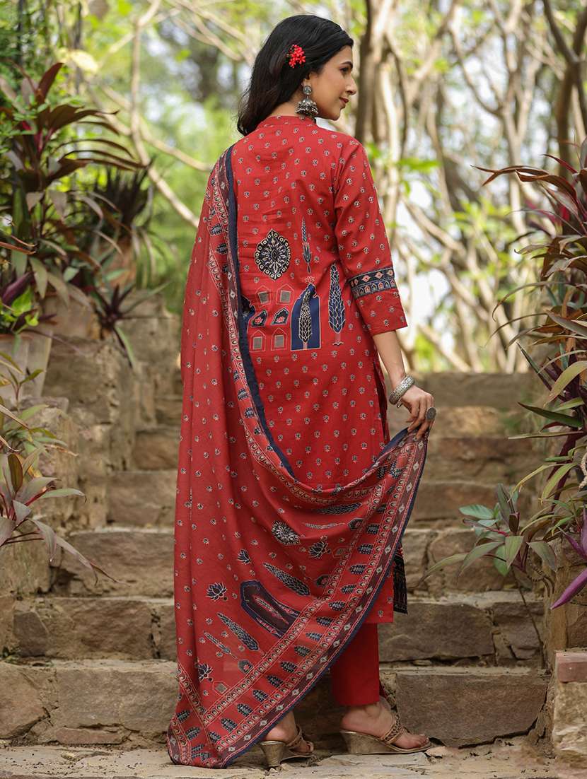 women three quarter sleeve kurta pant with dupatta set - 21352797 -  Standard Image - 4