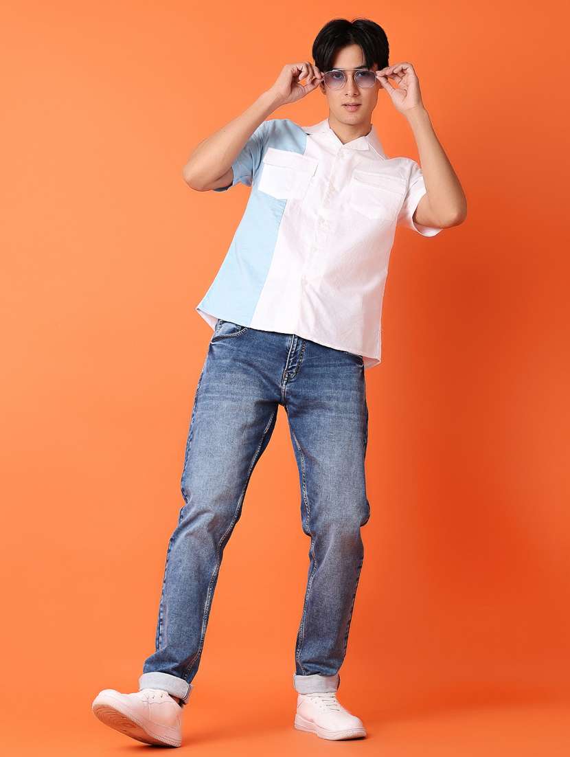 men mid rise plain slim fit jean - 21353937 - Standard Image - 4
