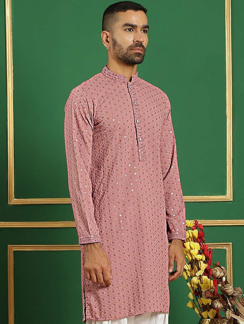 Men Mandarin Neck Embroidered Long Kurta - 21354501 -  Standard Image - 1
