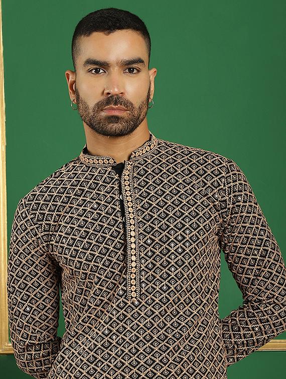 men mandarin neck embroidered long kurta - 21354505 - Standard Image - 4