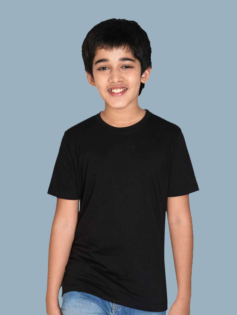 boys pack of 2 solid t-shirts - 21354944 - Standard Image - 4