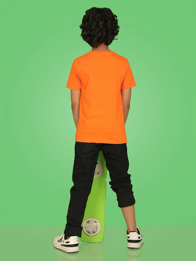 boys solid round neck t-shirt - 21354995 -  Standard Image - 4