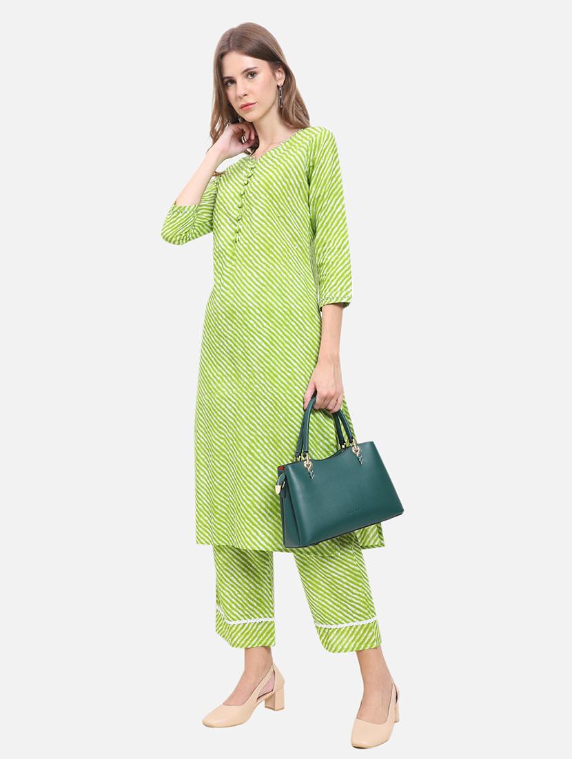 women three quarter sleeves straight kurta - 21357336 - Standard Image - 4