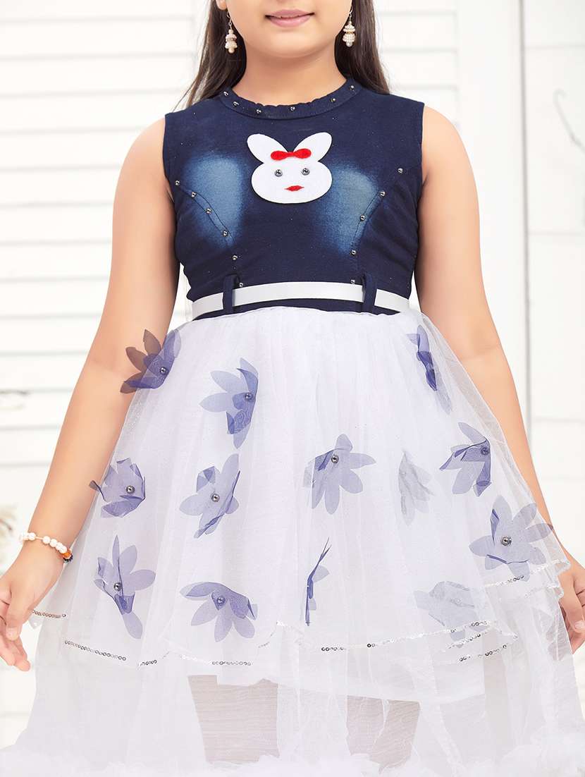 girls round neck self-designed frock - 21357445 - Standard Image - 4
