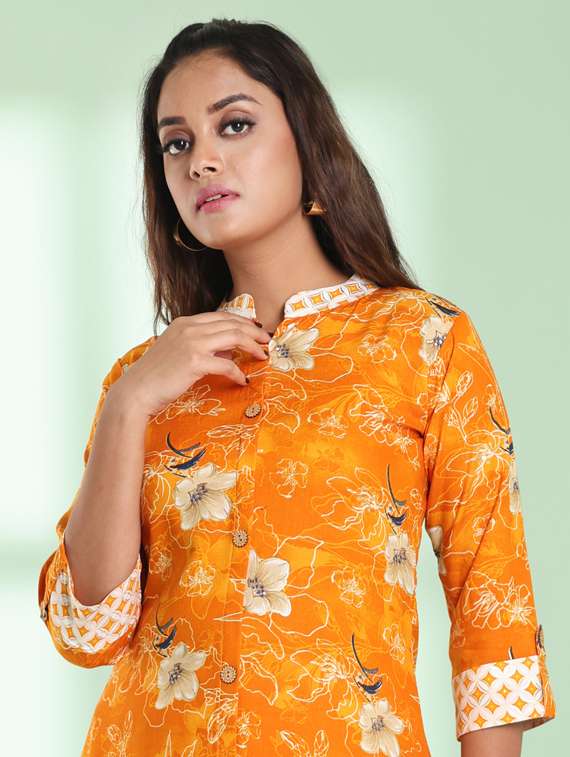 women mandarin neck kurta pant set - 21357918 -  Standard Image - 4