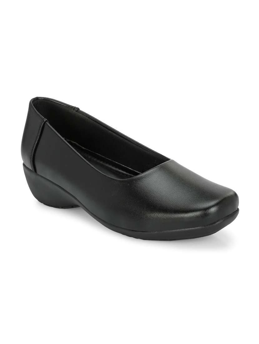 women black slip on formal shoe - 21359313 - Zoom Image - 0