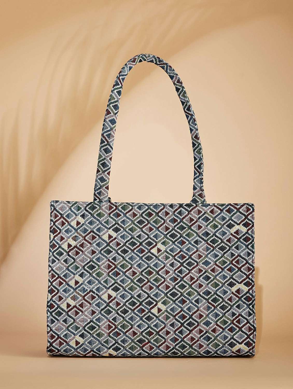 women printed handbag with laptop pocket - 21359421 -  Standard Image - 1