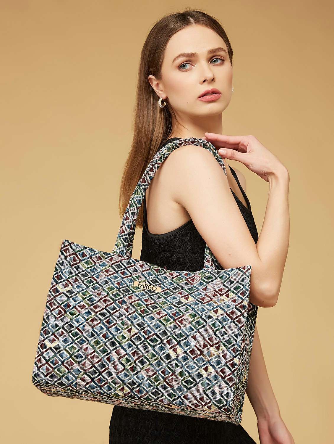 women printed handbag with laptop pocket - 21359421 -  Standard Image - 4