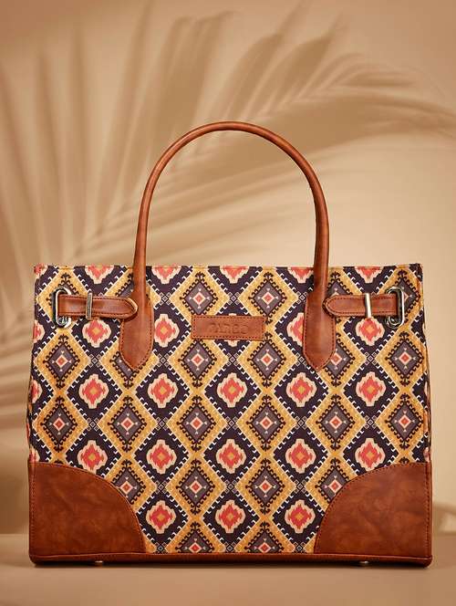 Women Printed Handbag With Laptop Pocket