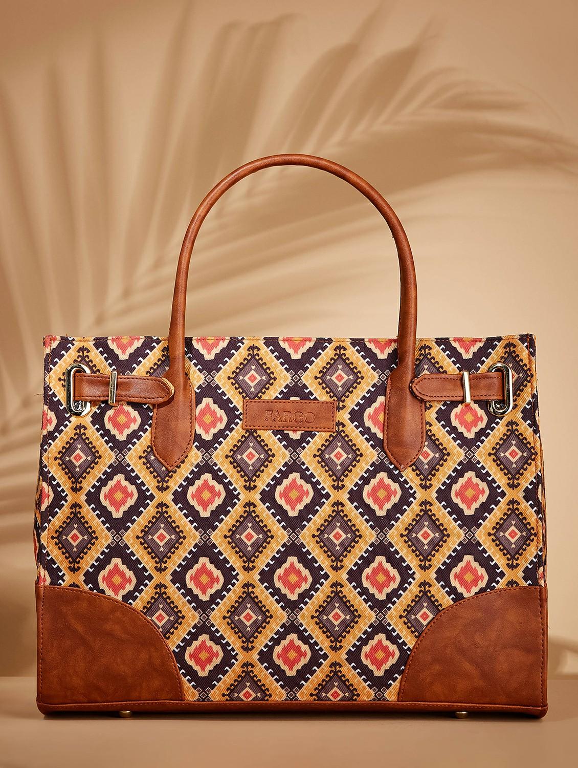 women printed handbag with laptop pocket - 21359443 -  Zoom Image - 0