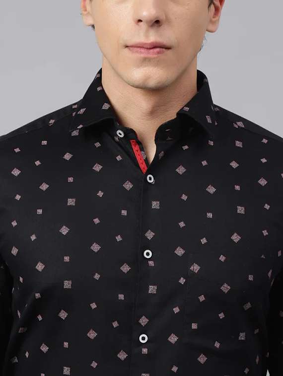 black printed formal shirt - 21363930 - Standard Image - 4
