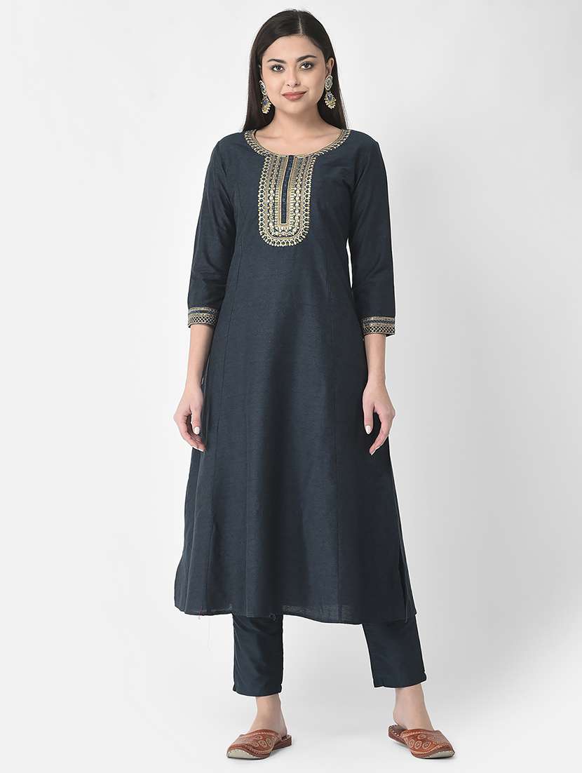 women three quarter sleeve a-line kurta