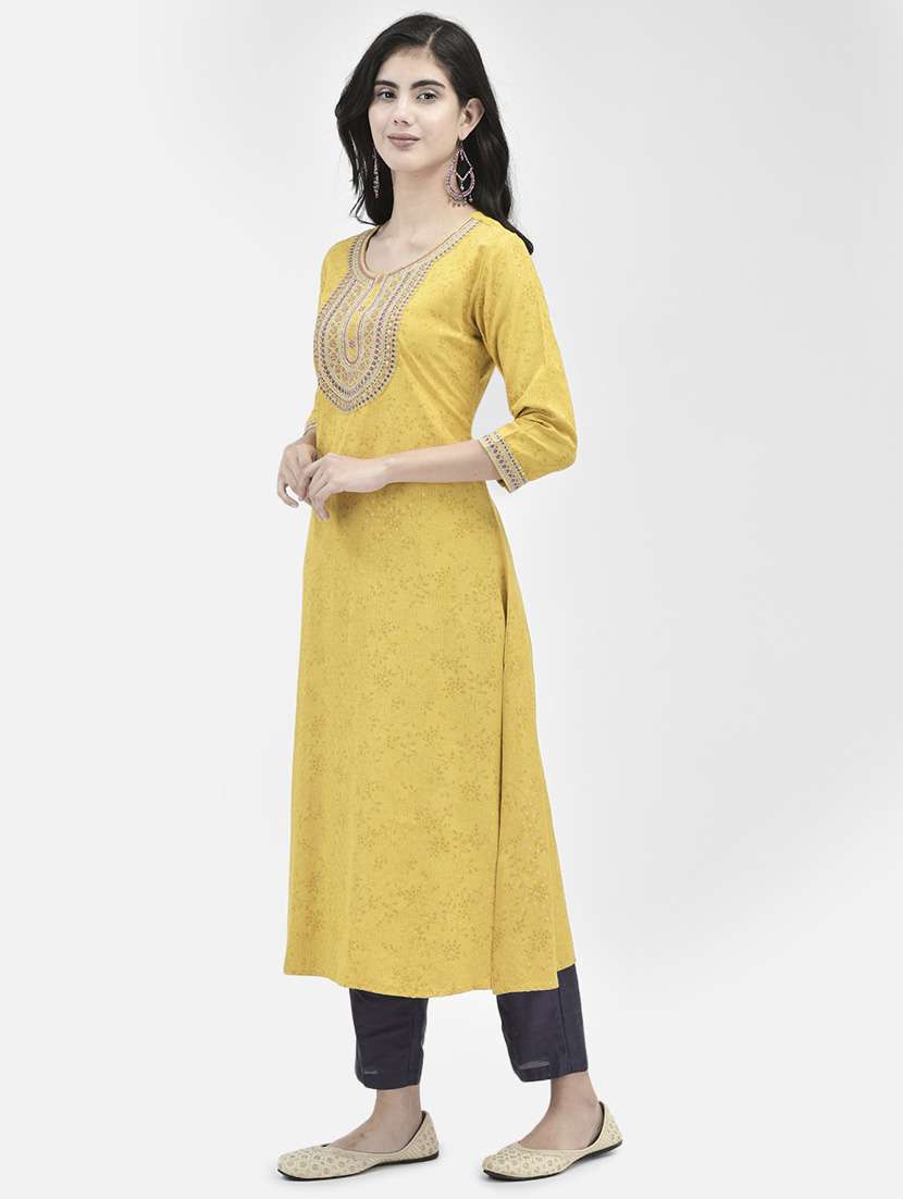 women three quarter sleeve a-line kurta - 21365284 -  Standard Image - 1
