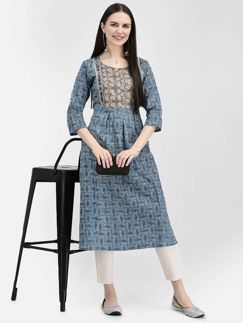women three quarter sleeve a-line kurta - 21365287 - Standard Image - 4