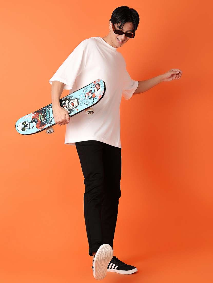 men mid rise plain slim fit jean - 21365610 -  Standard Image - 4