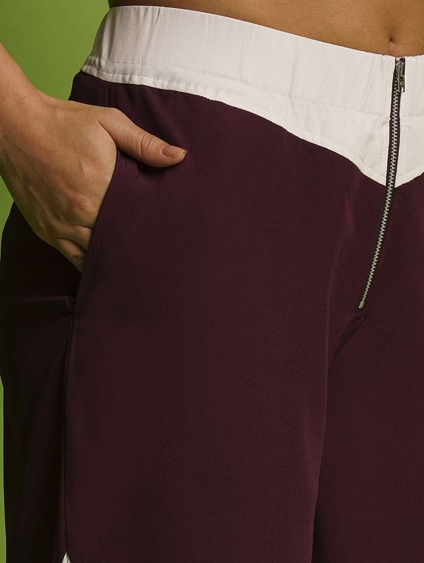 globus women maroon & white mid rise loose fit zipper waist toggle hem joggers - 21366564 -  Standard Image - 4