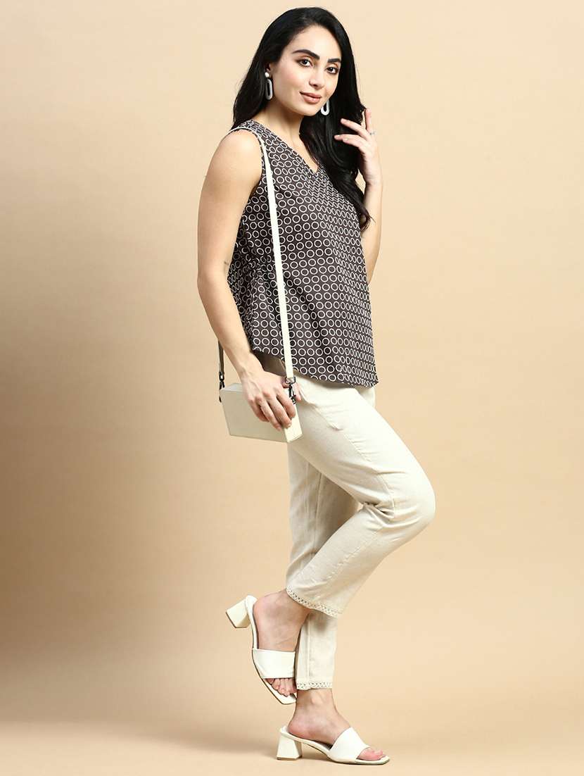 women brown printed regular top - 21367480 - Standard Image - 4