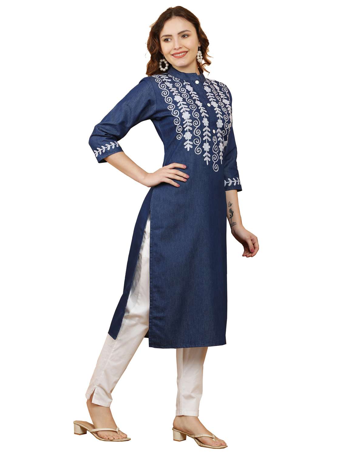 women three quarter sleeve straight kurta - 21368822 -  Standard Image - 1