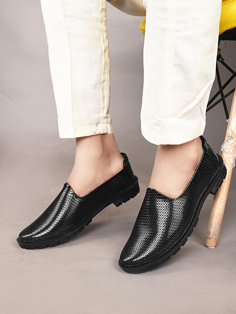 men black slip on shoes - 21370033 -  Standard Image - 1