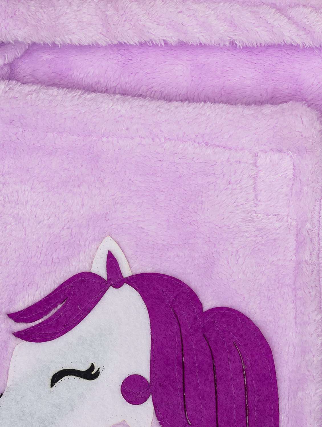 newborn baby swaddle blanket - 21370548 -  Standard Image - 4