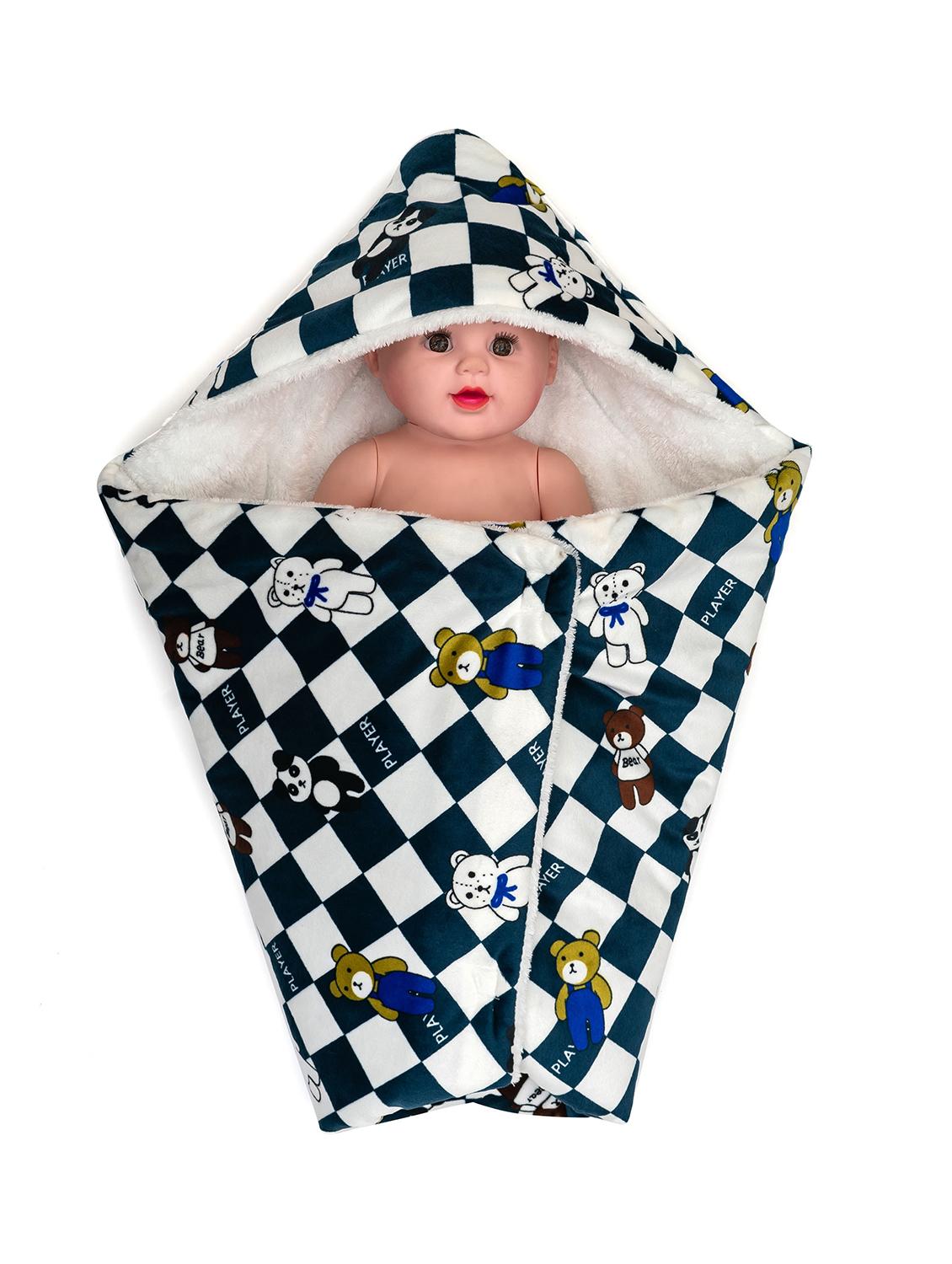 cartoon pattern newborn baby swaddle blanket - 21370557 -  Standard Image - 1