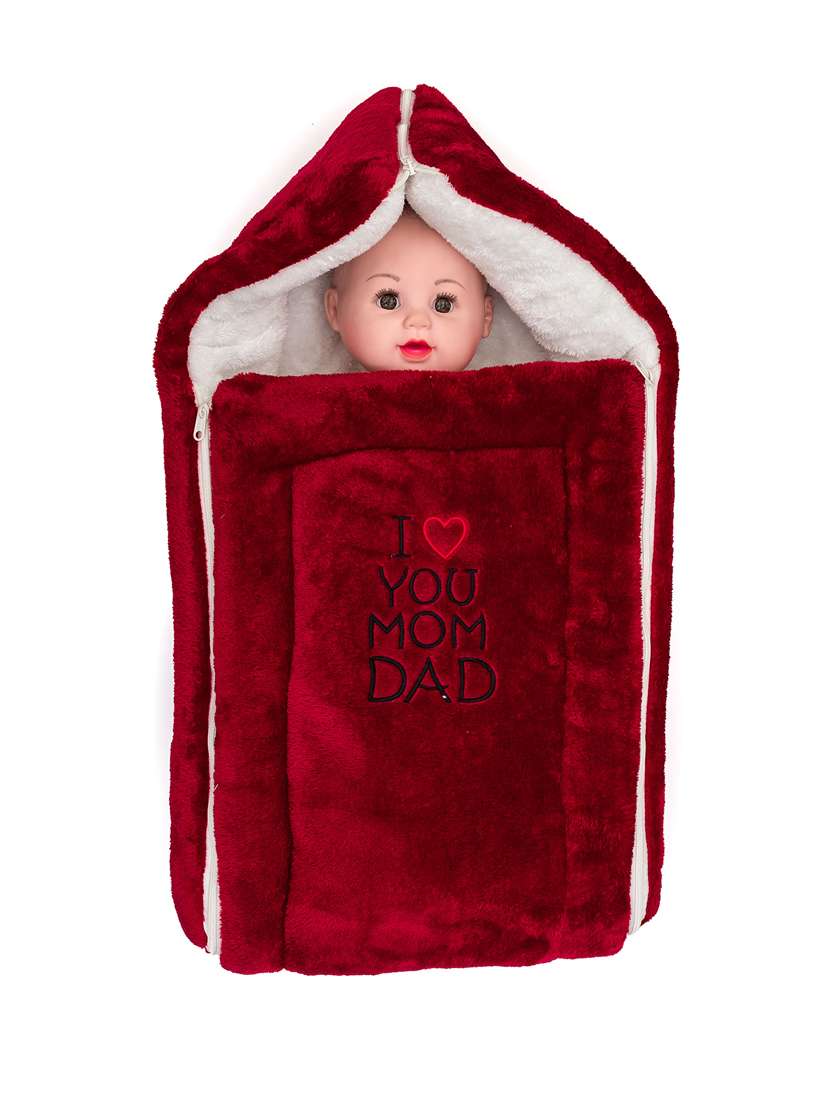 newborn baby swaddle blanket - 21370618 -  Standard Image - 4