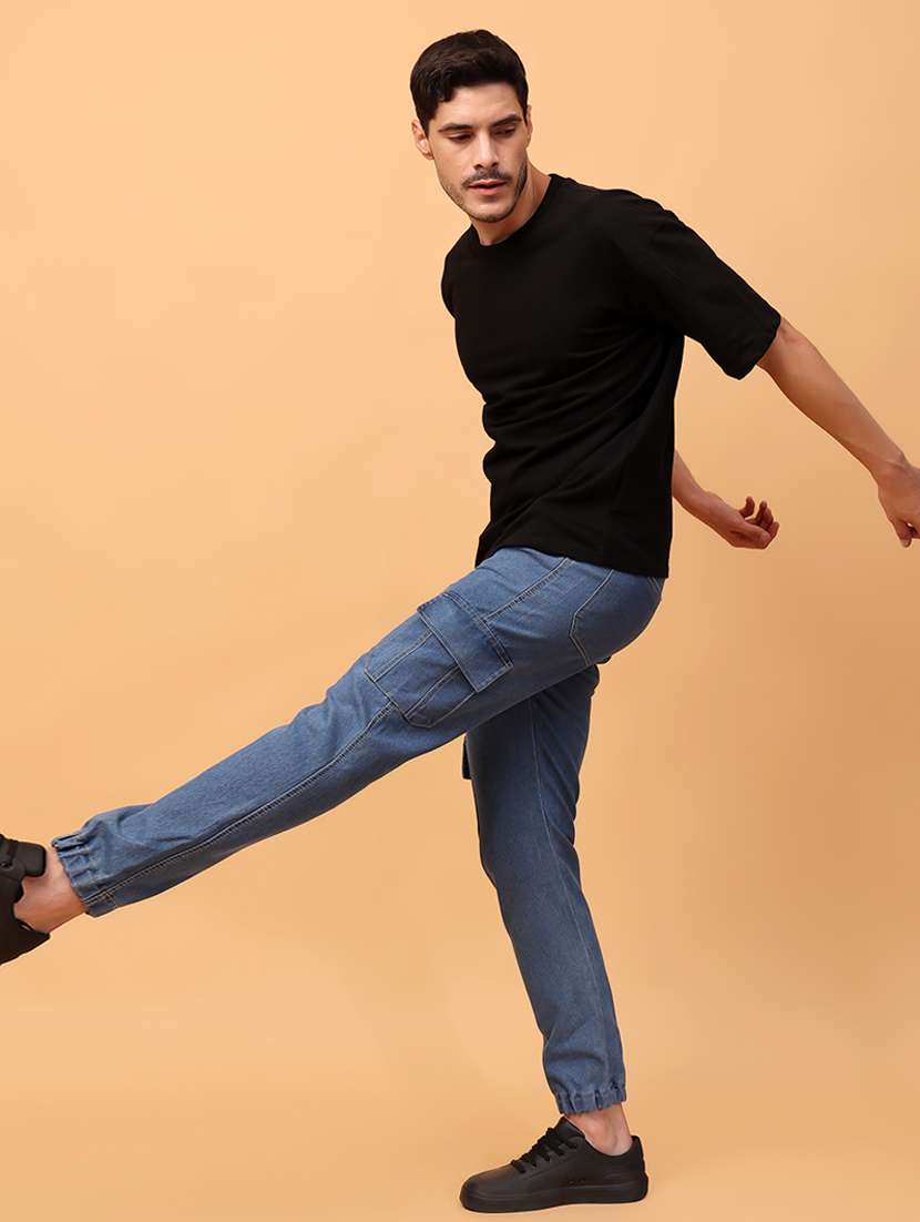 men solid mid rise cargo - 21371710 -  Standard Image - 4