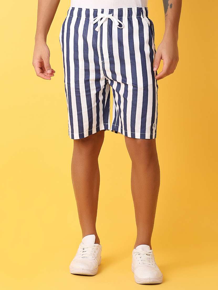 men mid rise cotton shorts