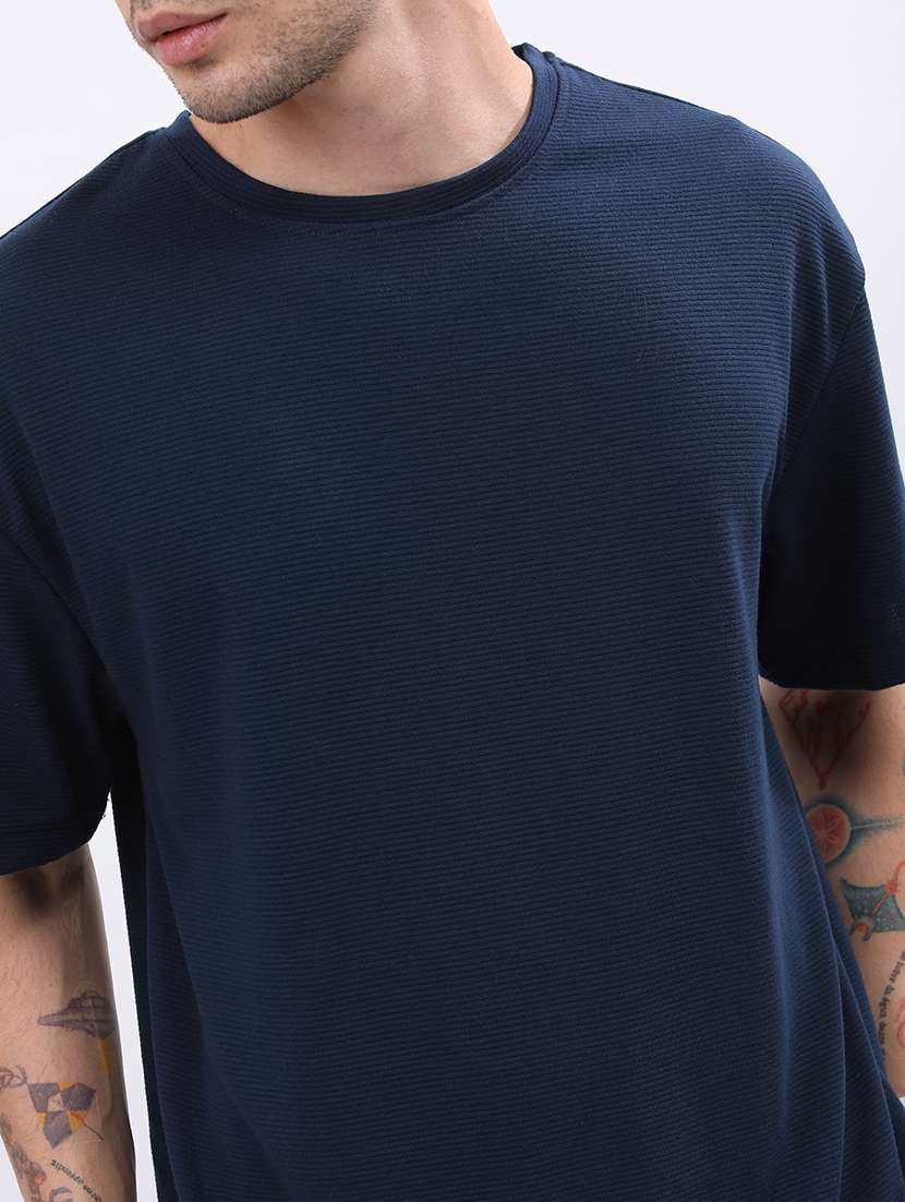 men solid round neck oversized t-shirt - 21375279 -  Standard Image - 4