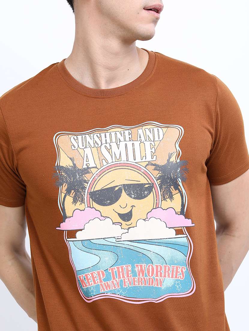 men printed round neck t-shirt - 21375359 -  Standard Image - 4