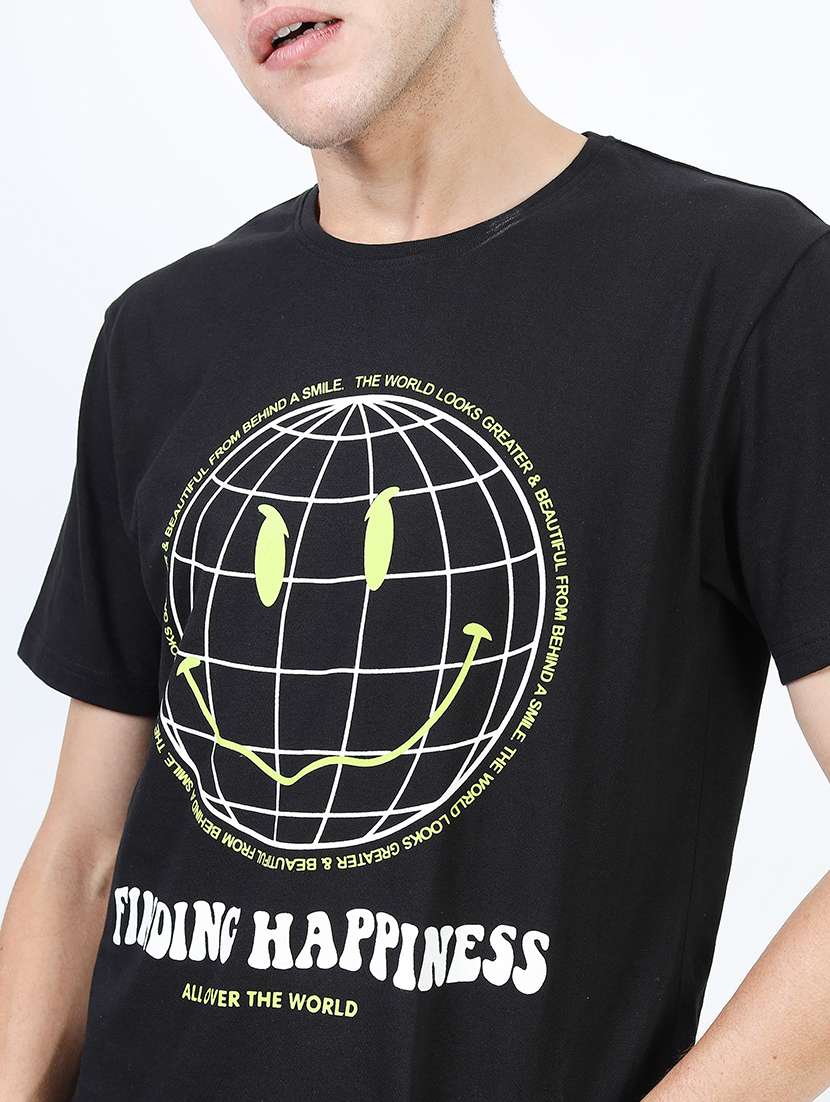 men front print cotton t-shirt - 21375394 -  Standard Image - 4