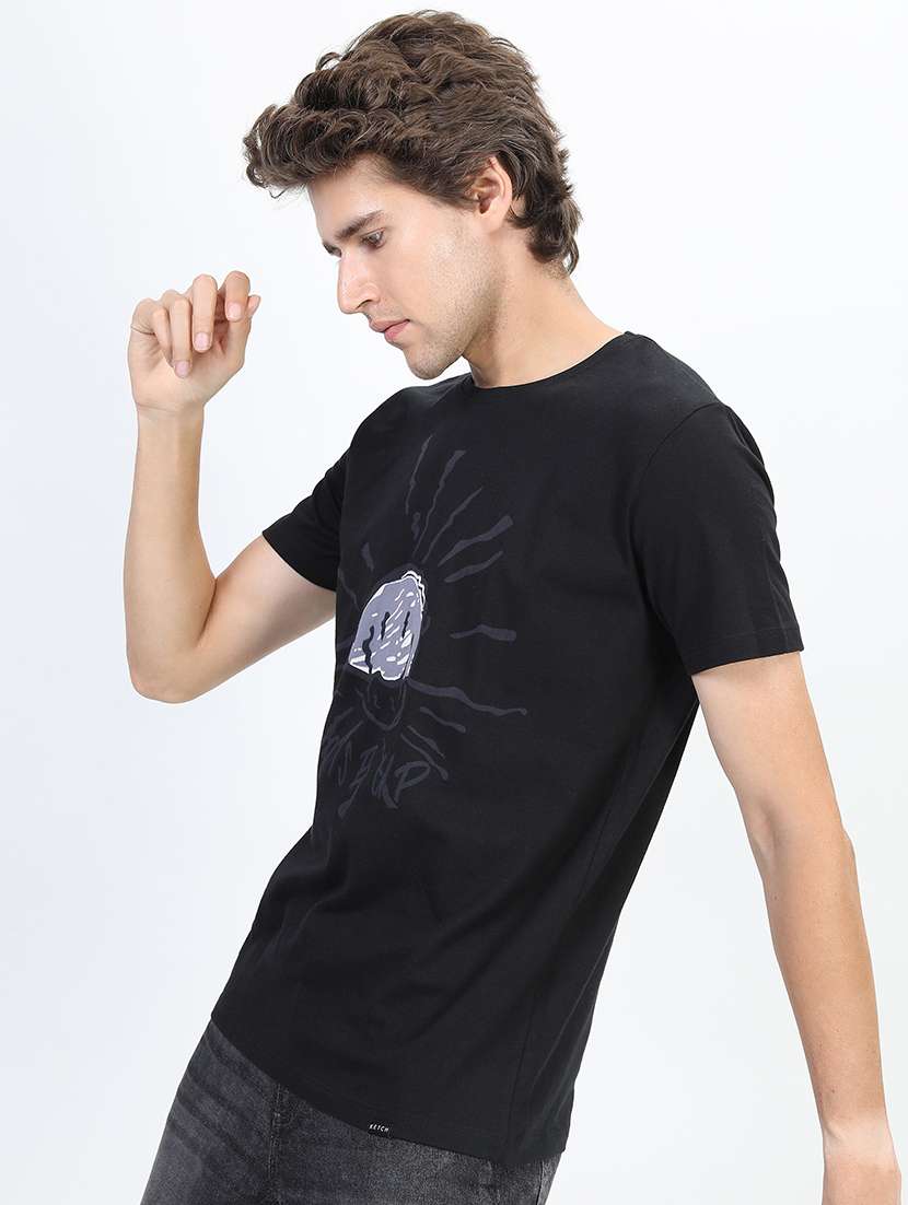 men front print cotton t-shirt - 21375436 -  Standard Image - 1