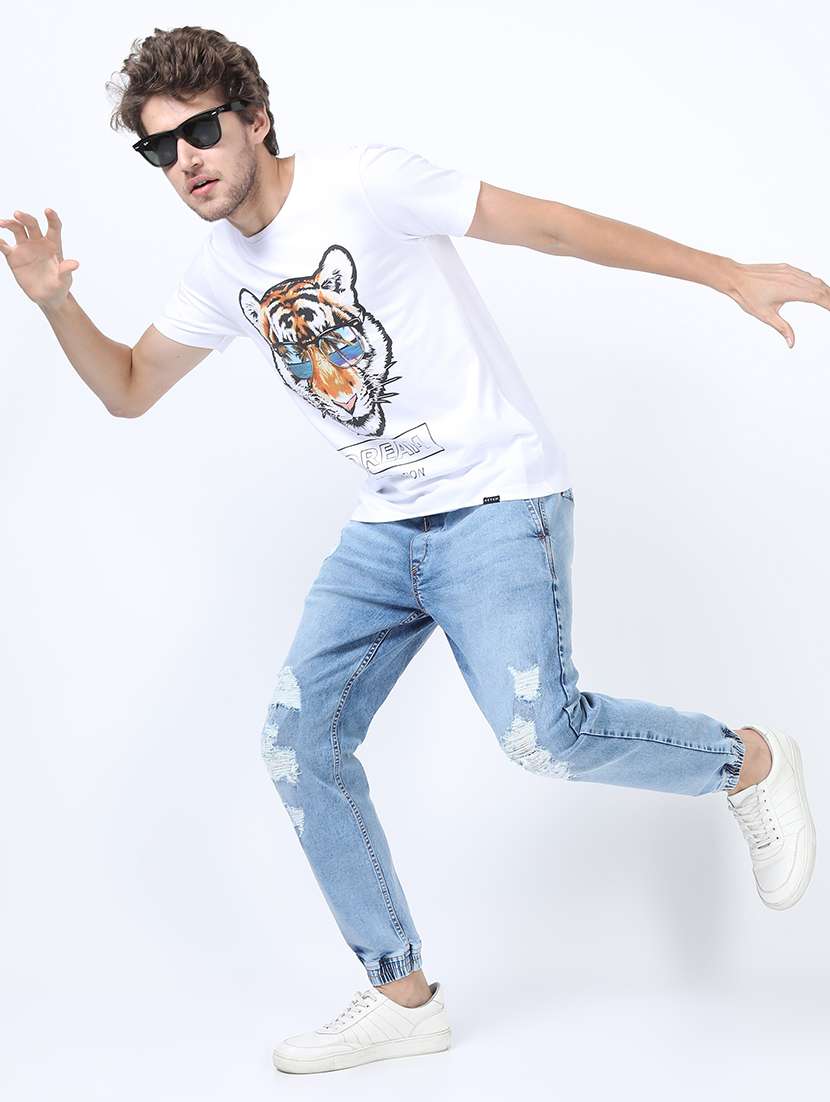 men front print round neck t-shirt - 21375439 -  Standard Image - 4