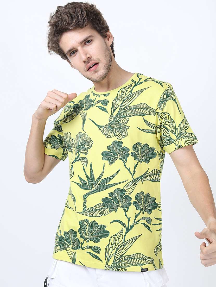 men round neck floral printed t-shirt - 21375449 -  Zoom Image - 0