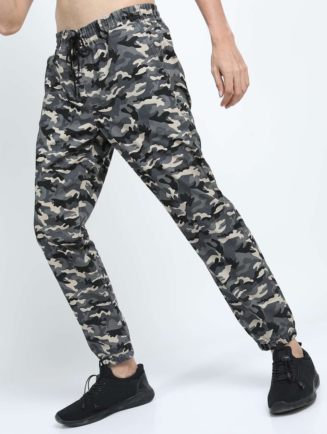 men mid rise camouflage printed cargo - 21375544 -  Standard Image - 1