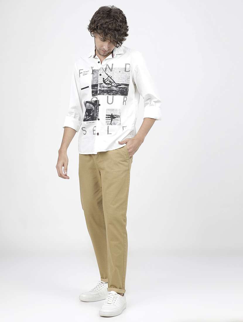 men mid rise solid chinos - 21375555 -  Standard Image - 4