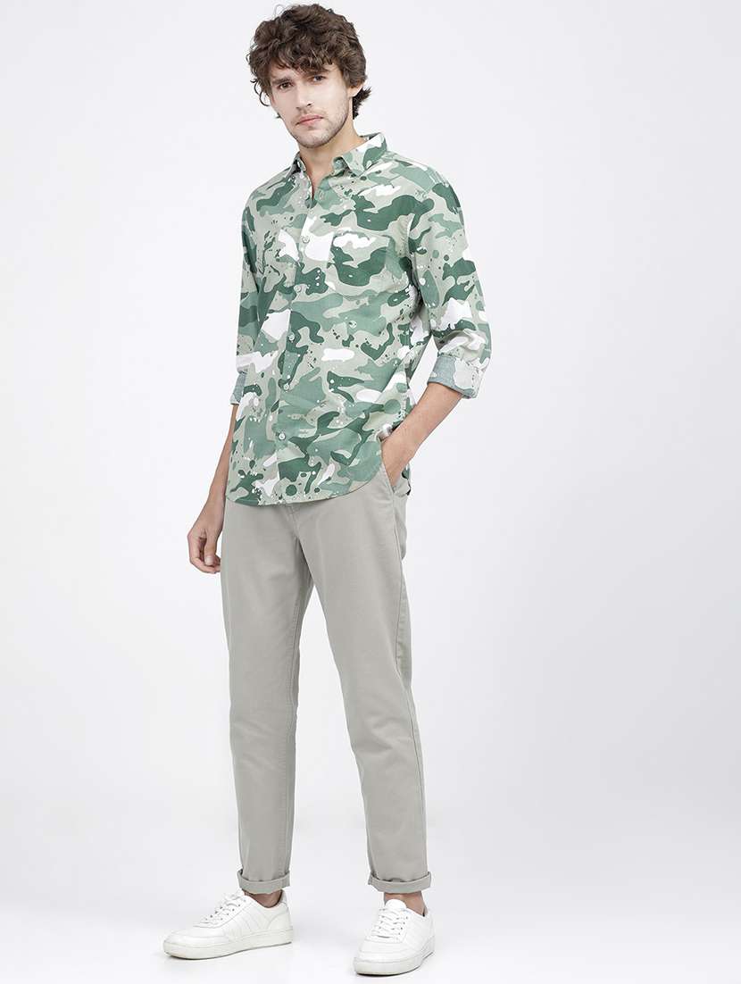 men mid rise solid chinos - 21375577 -  Standard Image - 4